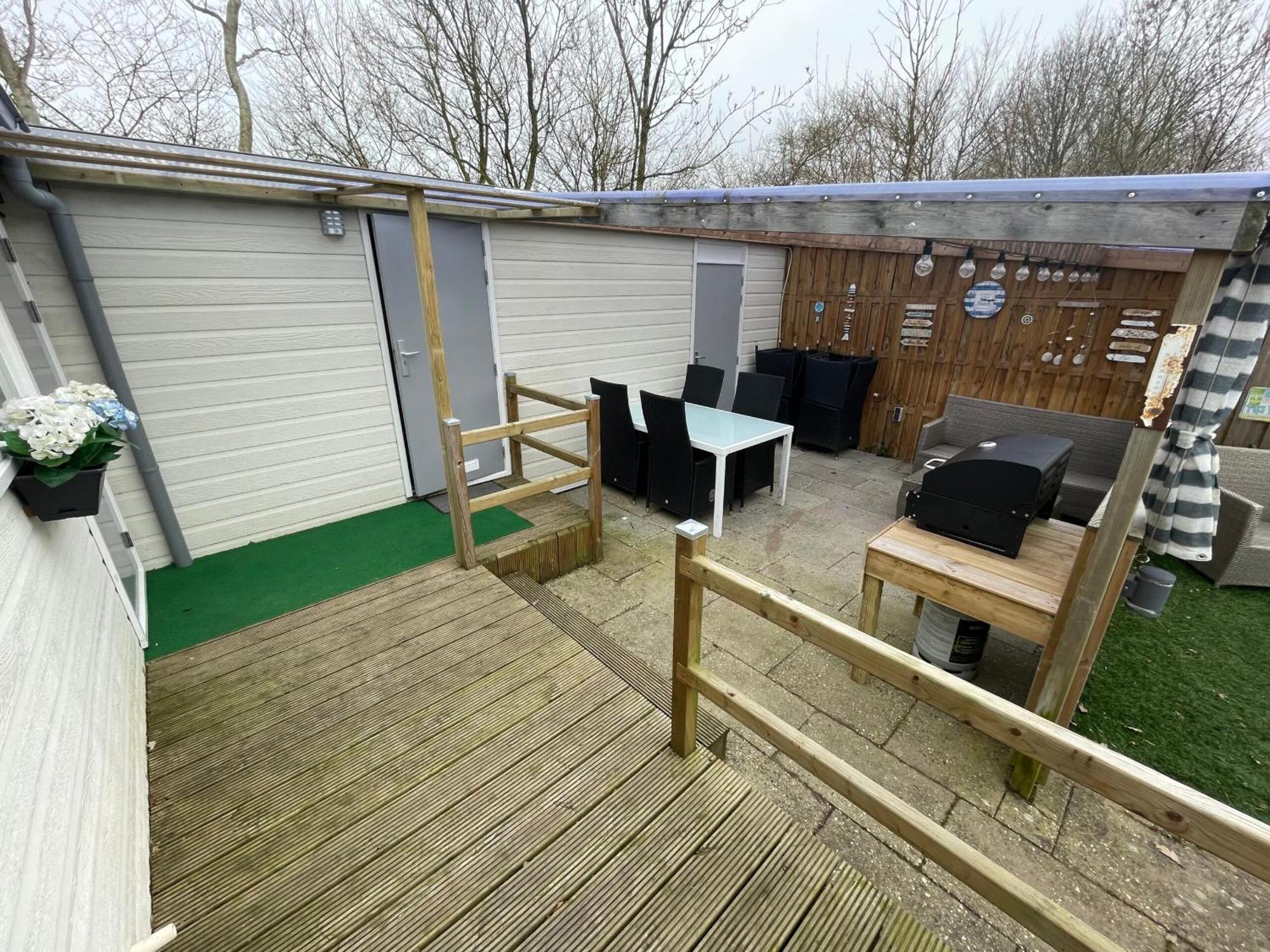 Luxe Chalet Friesland I14 - 5 Pers Westergeest Luaran gambar